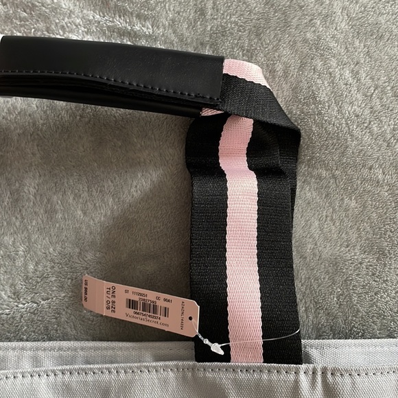 Victoria’s Secret bag tote NWT - Picture 5 of 5